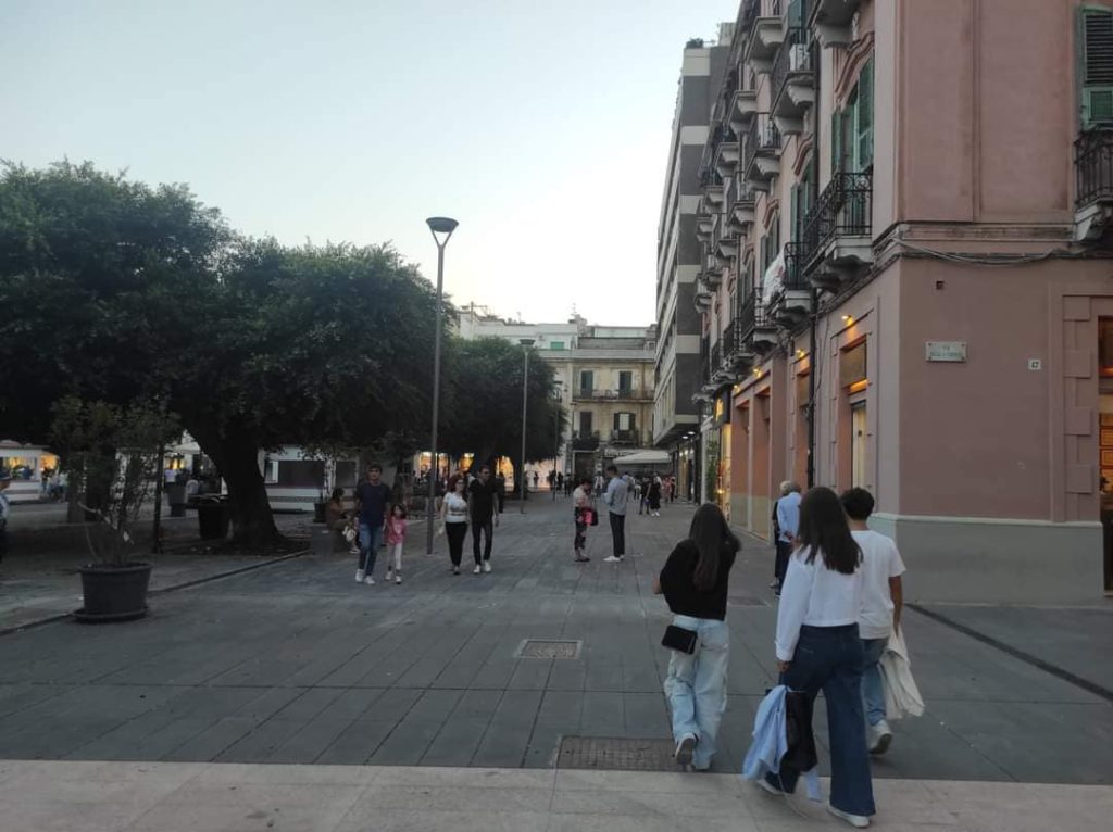 piazza cairoli messina