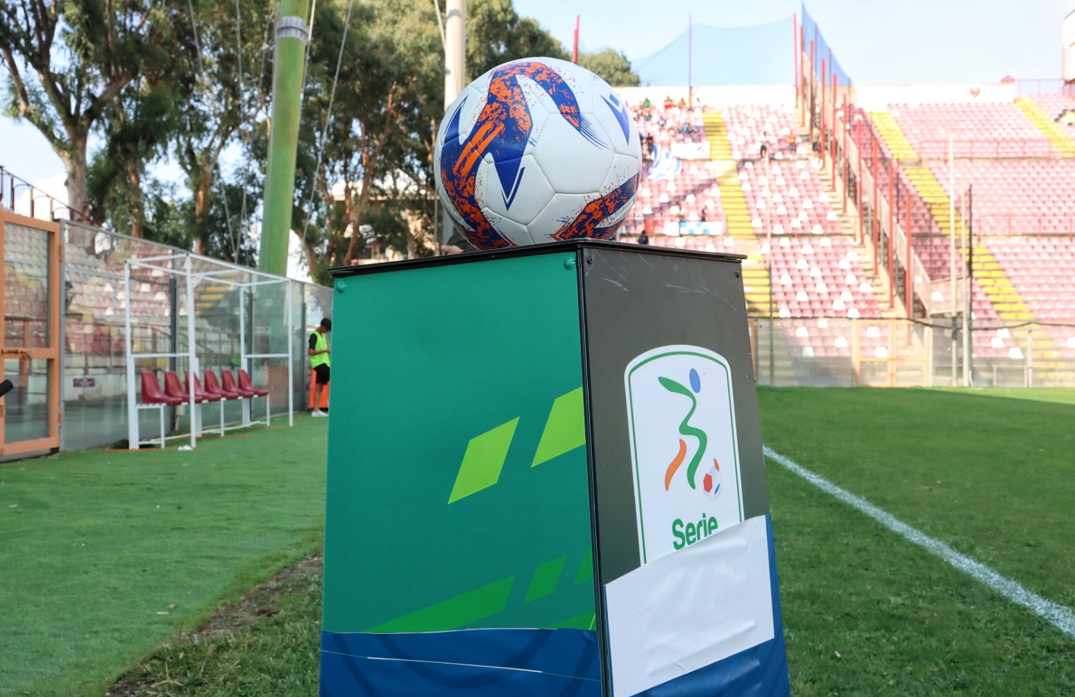 reggina fenice amaranto siracusa pallone serie d granillo