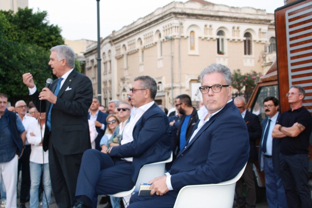 scopelliti reggio calabria piazza duomo
