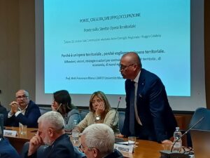 versace ponte sullo stretto