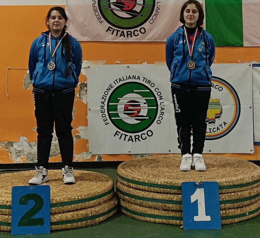 DA SX SAMANTHA FALCONE AL CENTRO LUDOVICA FABIO