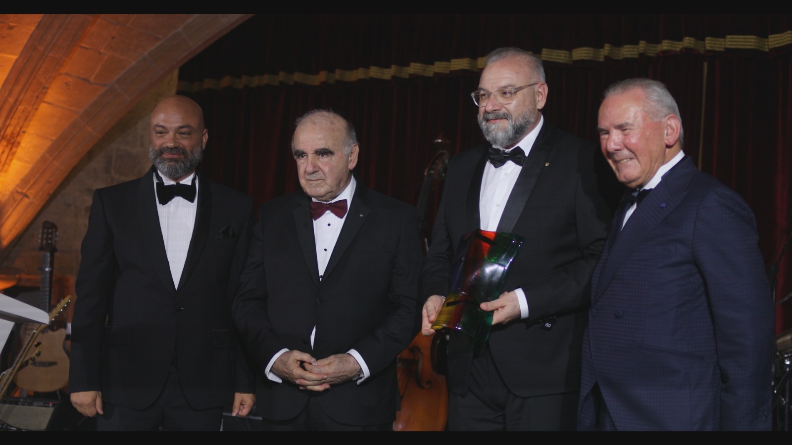 Muscat, Vella, Manenti, Zahra