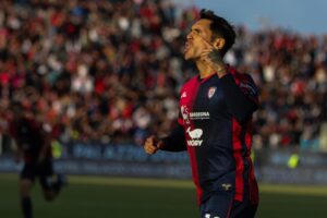 Nicolas Viola esultanza gol Cagliari