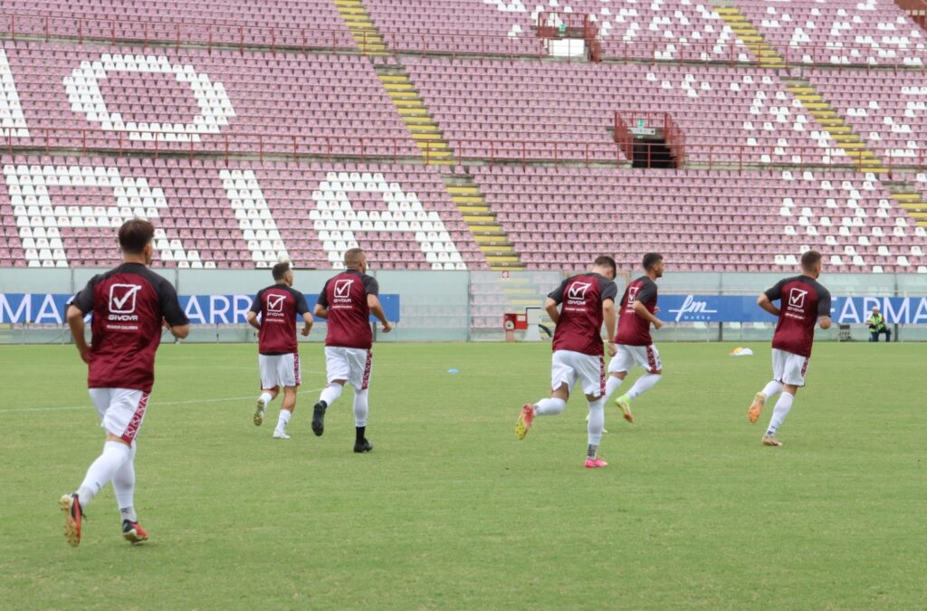 Reggina Fenice Amaranto-Trapani prepartita riscaldamento