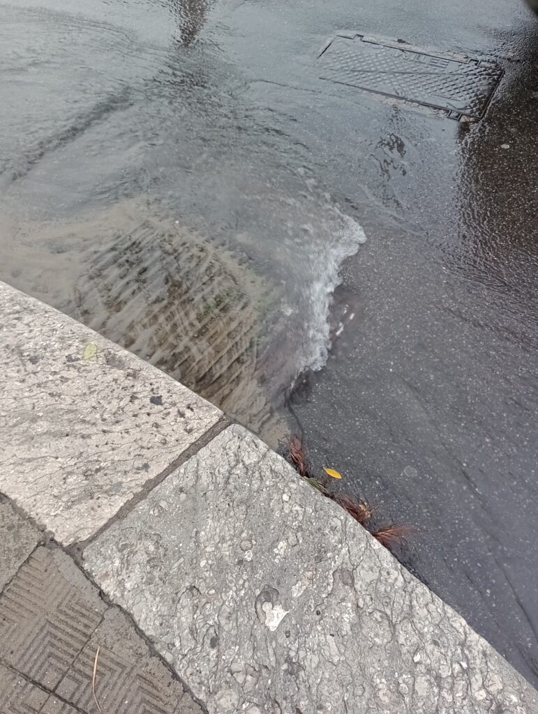perdita d'acqua via roma reggio calabria