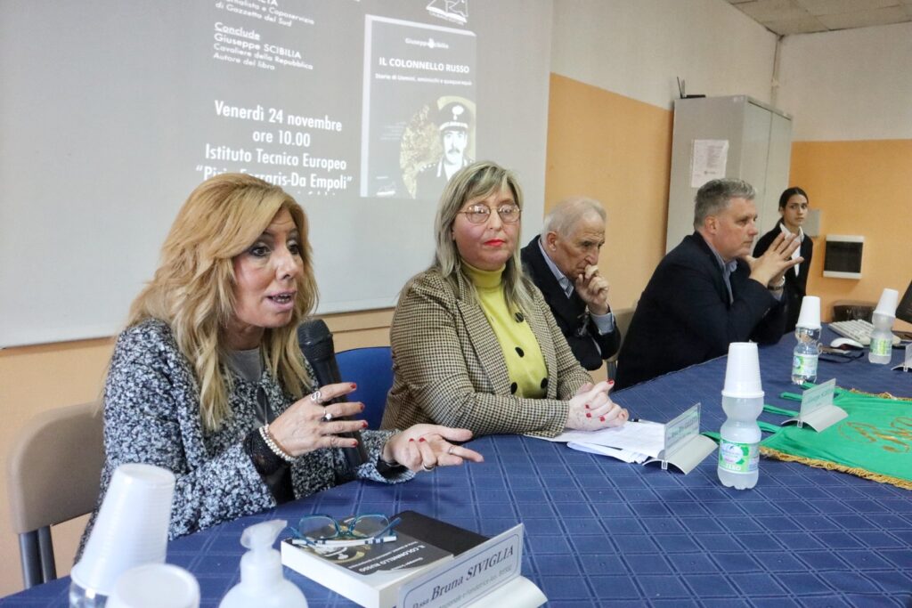 presentazione libro colonnello Russo