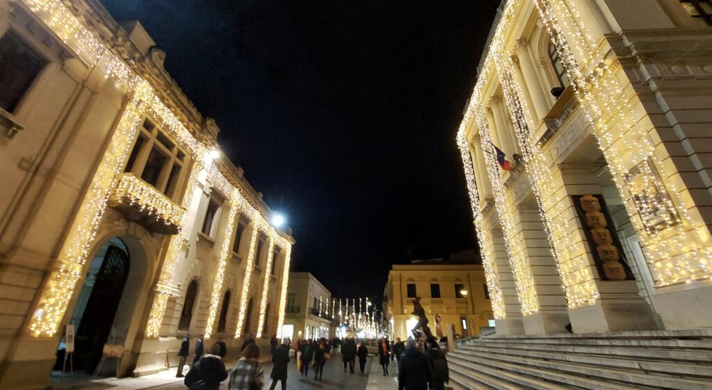 Luminarie natale reggio calabria 2023