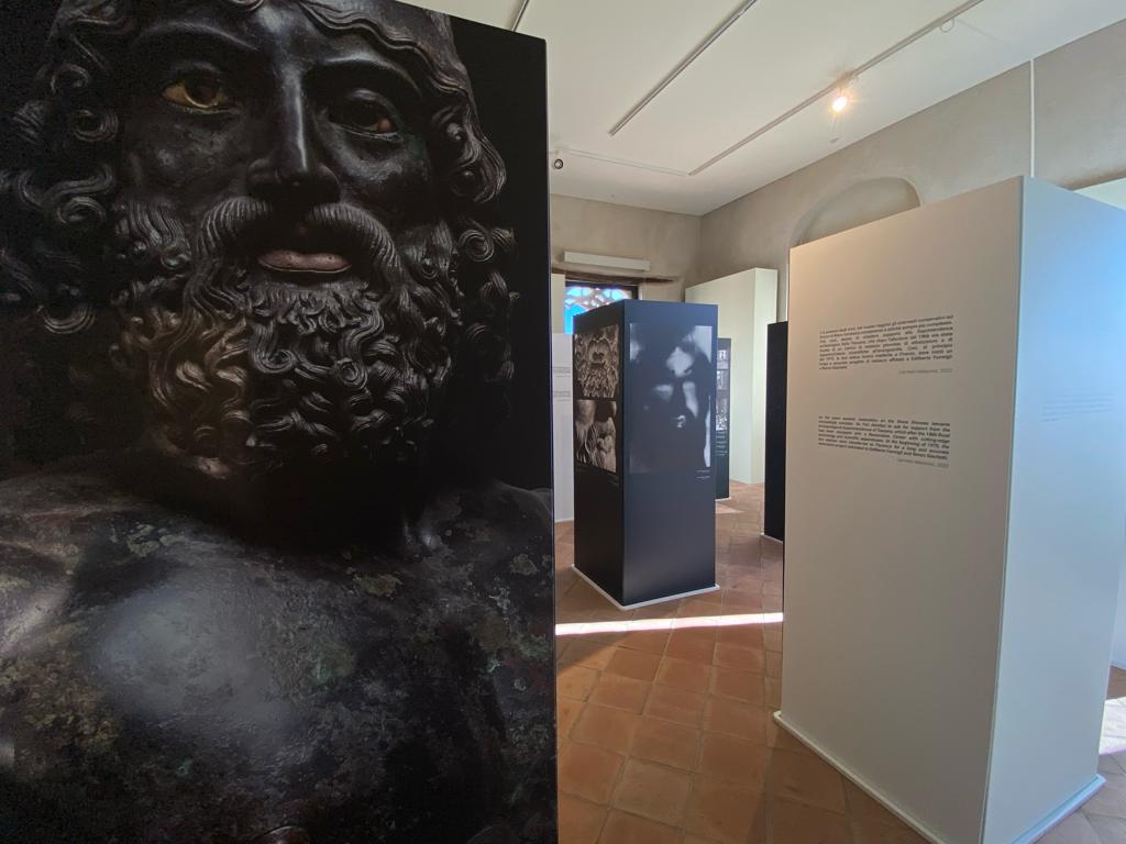 TAORMINA, Palazzo Ciampoli, uno scorcio della mostra fotografica