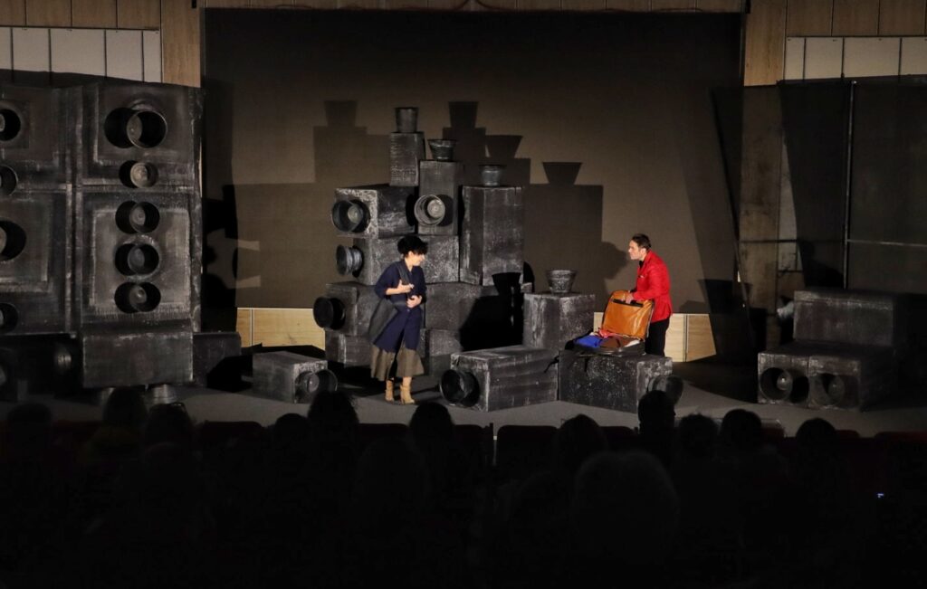 Teatro L'uomo è forte