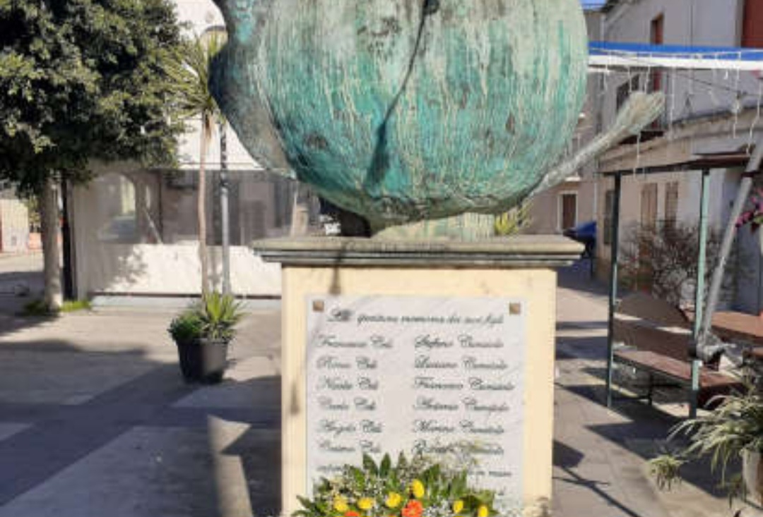 Tragedia in mare Schiavonea