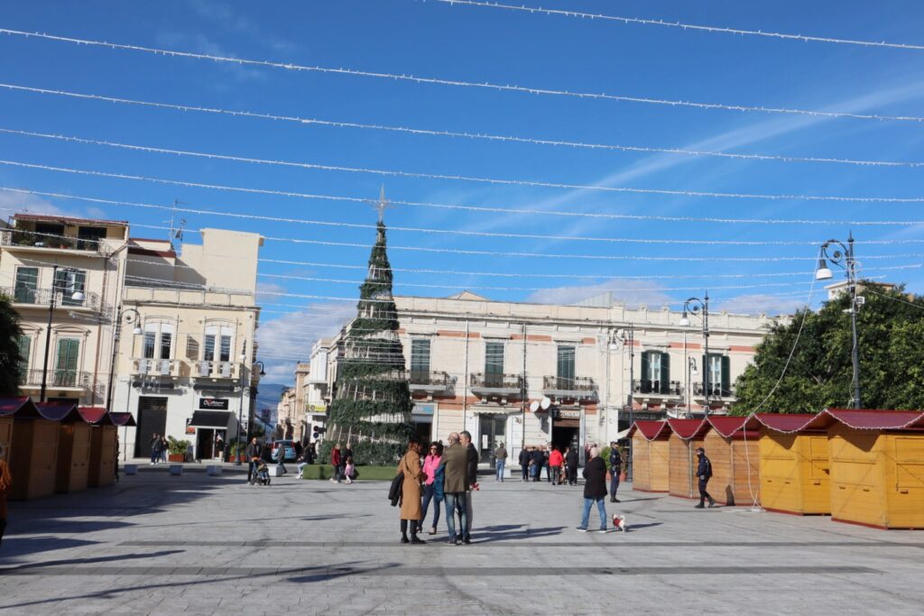 casette di legno piazza duomo reggio calabria