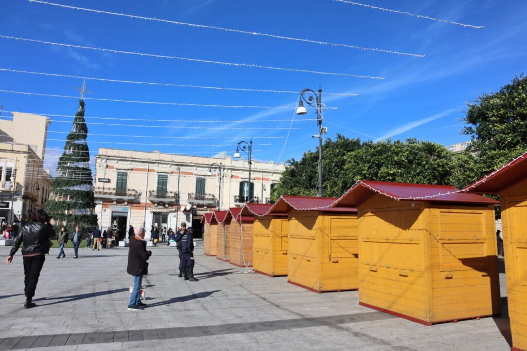 casette di legno piazza duomo reggio calabria