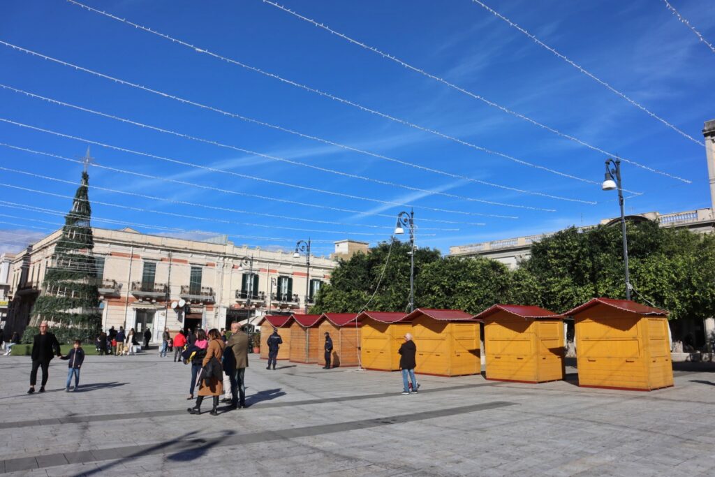 casette di legno piazza duomo reggio calabria