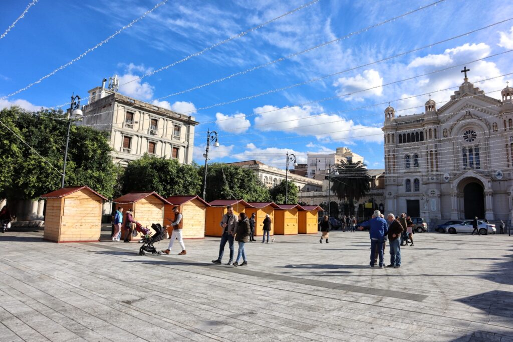 casette di legno piazza duomo reggio calabria