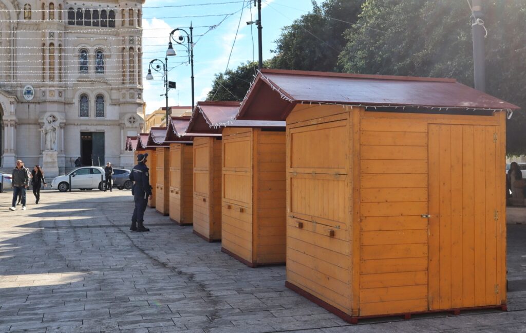 casette di legno piazza duomo reggio calabria