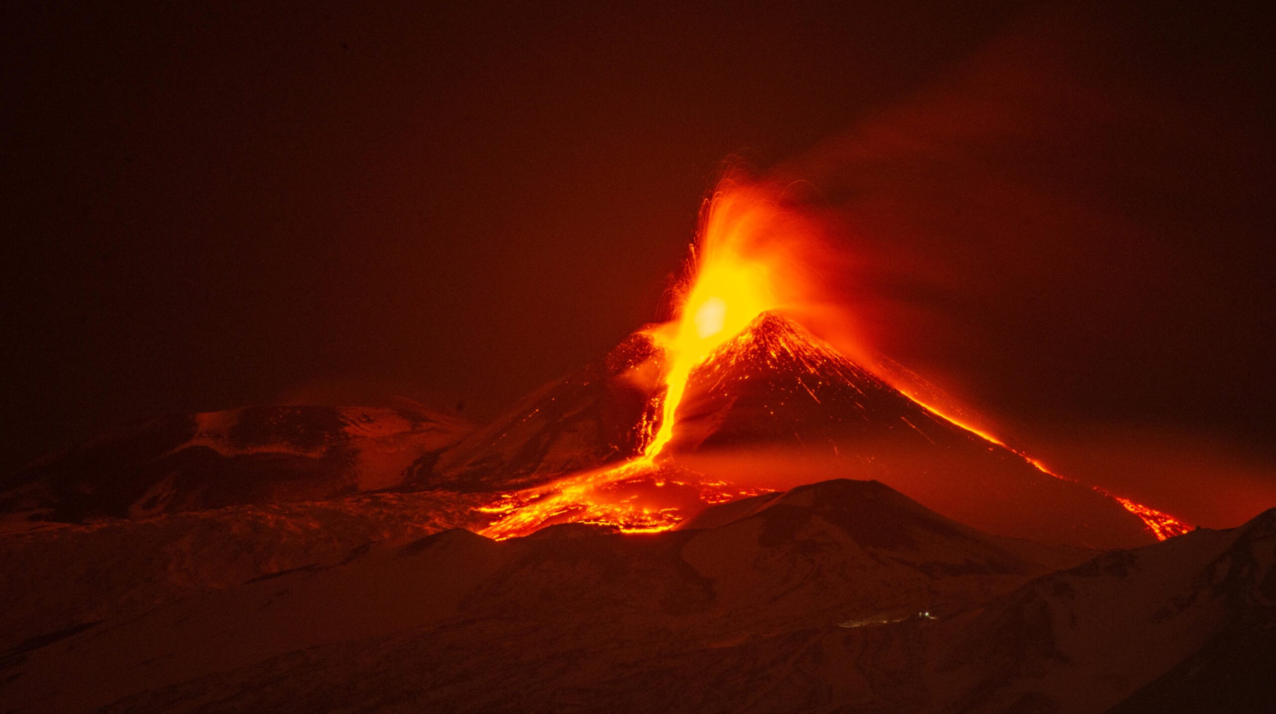 etna in eruzione