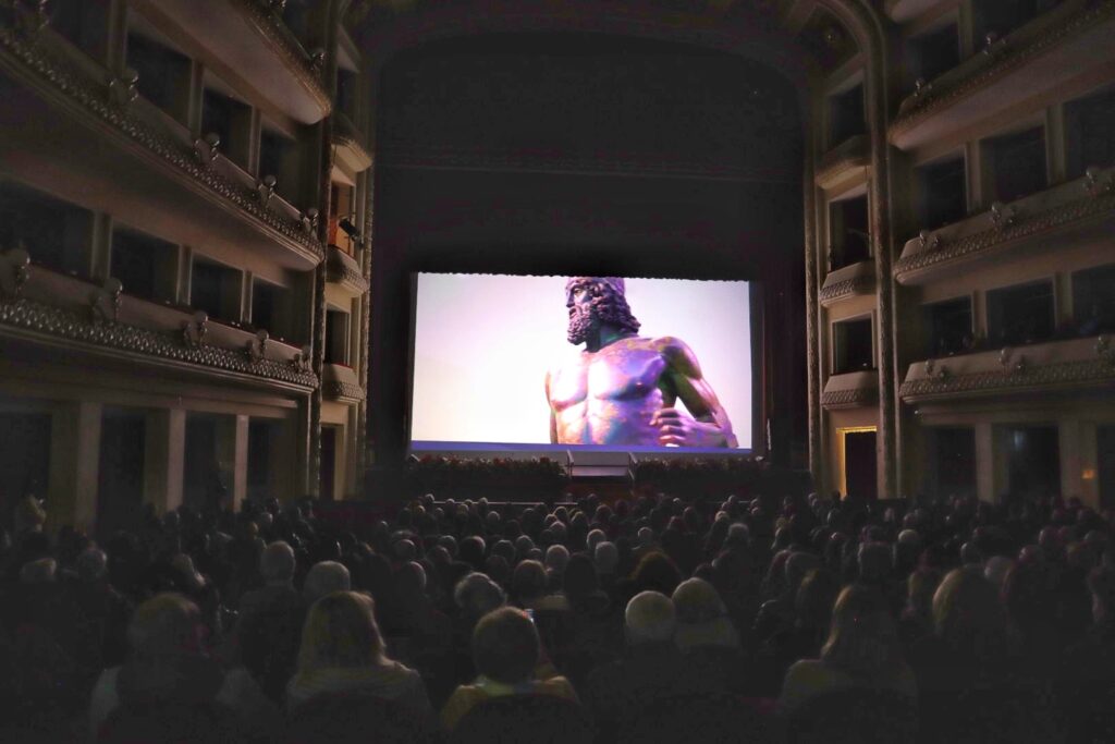 semidei documentario bronzi