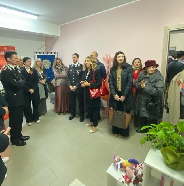 una stanza tutta per se santa teresa riva