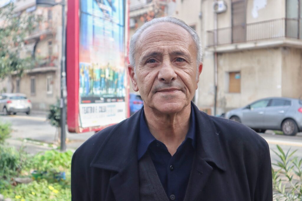 Enzo Crisonà piastra copri buche Reggio Calabria