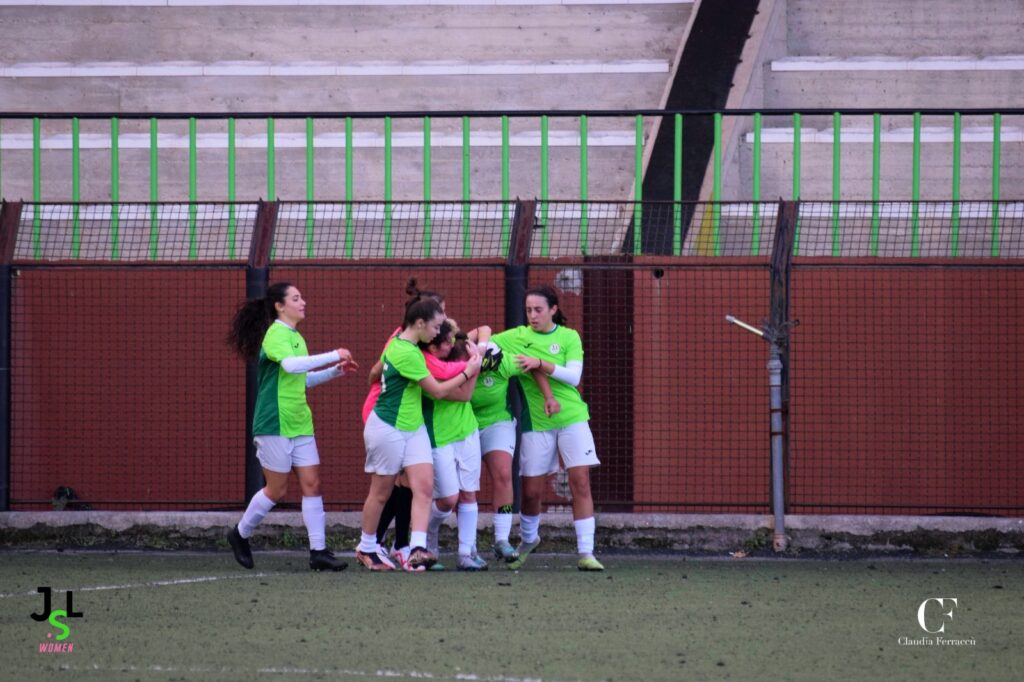 Esultanza delle giocatrici neroverdi (JSL WOMEN)