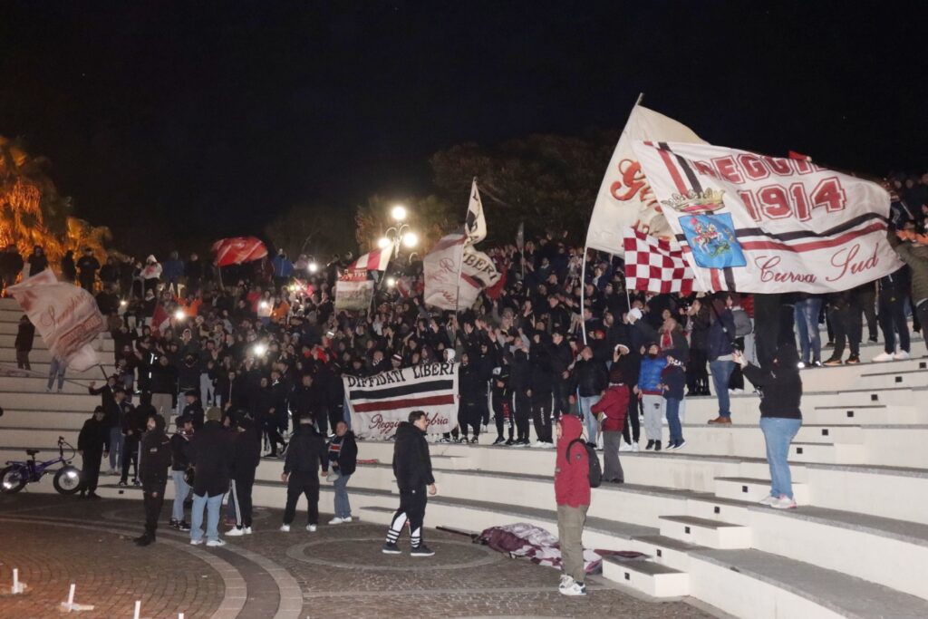 Festa ultrà Reggina per il 110° compleanno