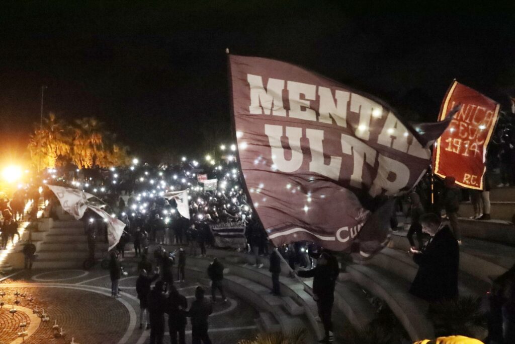 Festa ultrà Reggina per il 110° compleanno