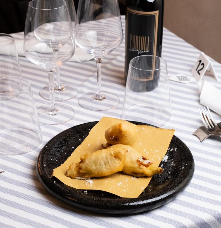 Fiori di zucca ripieno di alici e mozzarella Ristorante Parioli Reggio Calabria