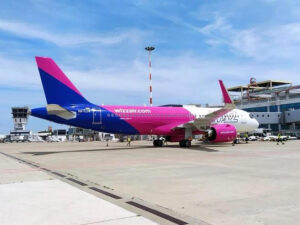 compagnie low cost aeroporto aereo