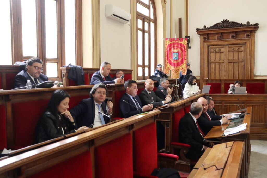 Opposizione consiglio comunale reggio