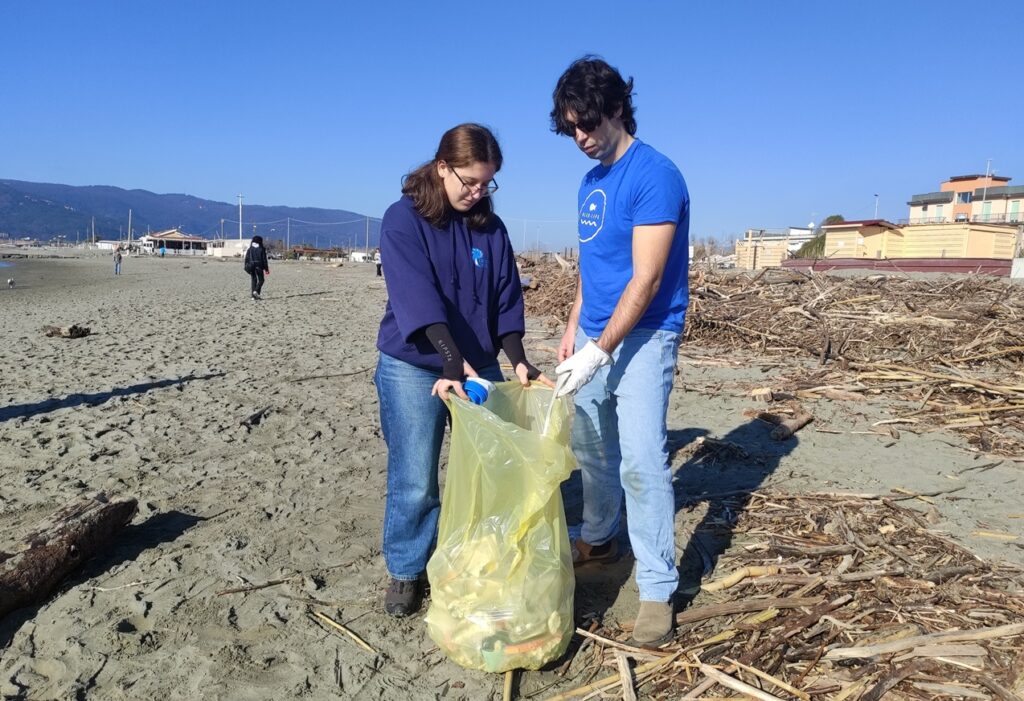 Pulizia spiagge