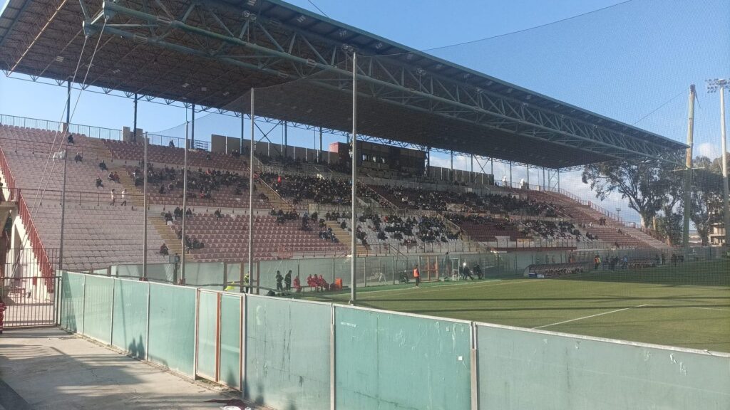 Tribuna Coperta Granillo vuoto Fenice Portici