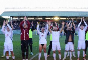 esultanza trapani per vittoria a vibo 2-5