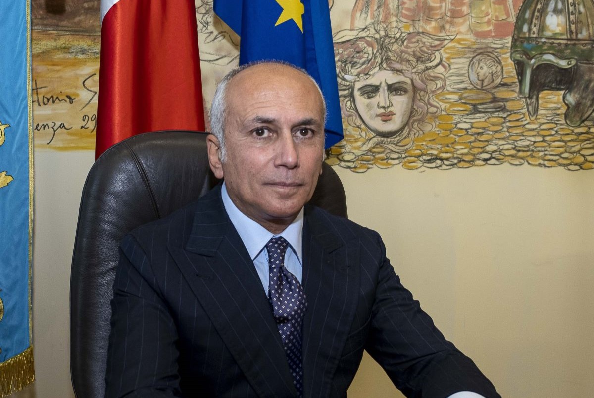 franz caruso sindaco cosenza
