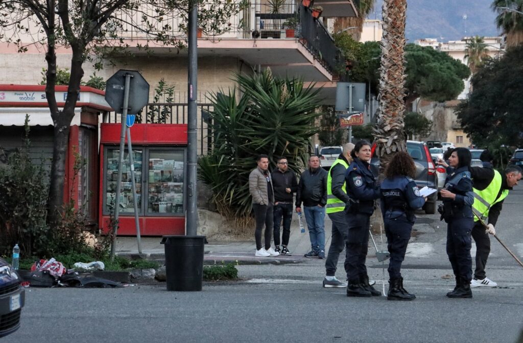 incidente viale calabria polizia municipale