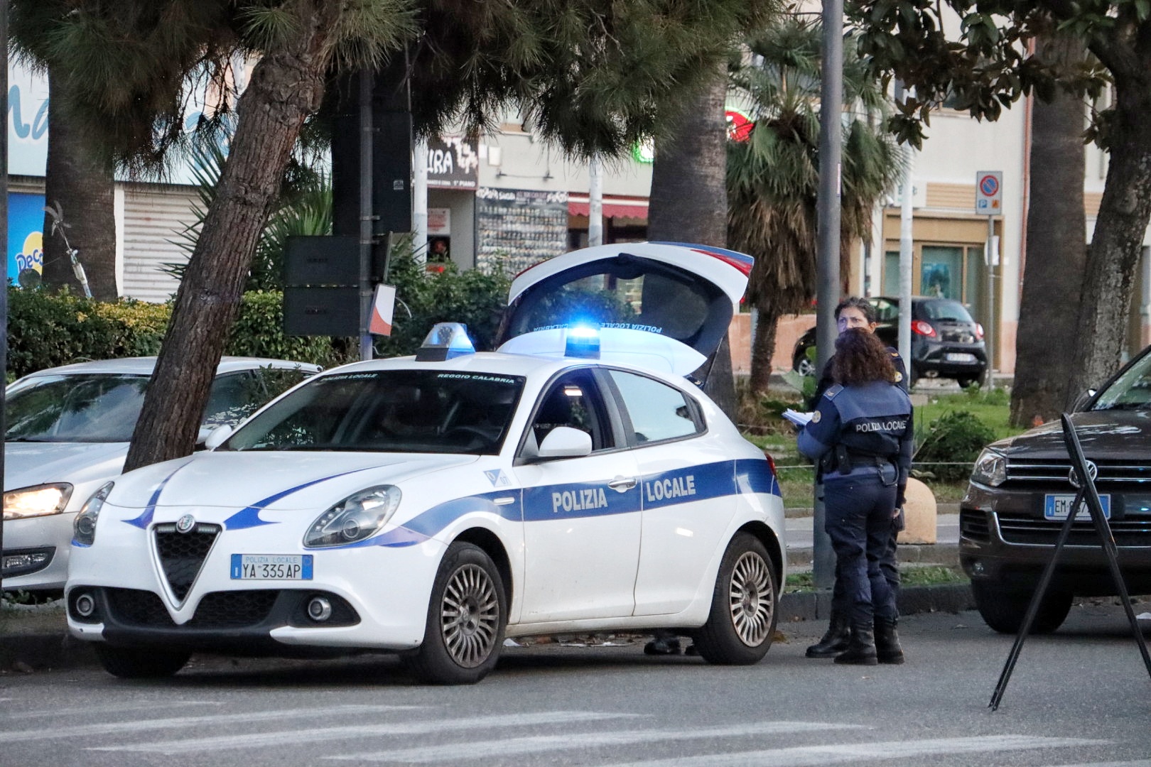 incidente viale calabria polizia municipale (3)