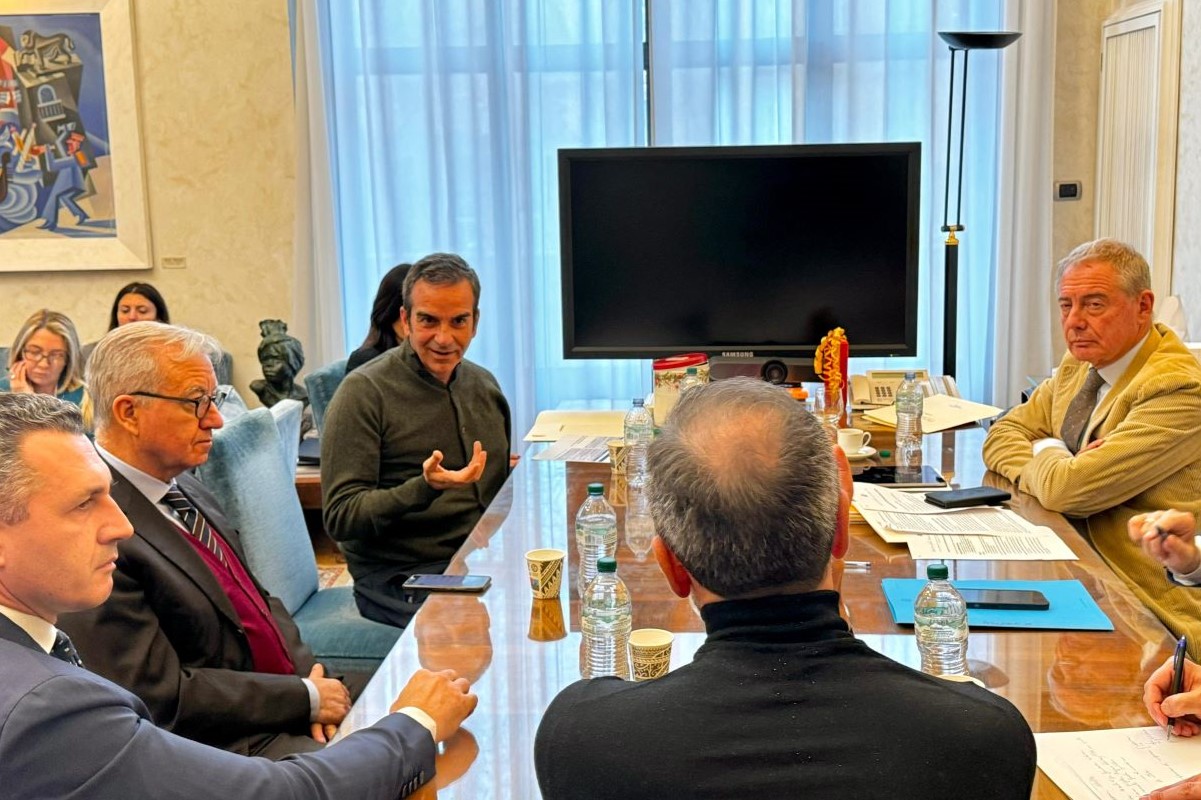 incontro abramo occhiuto ministro urso