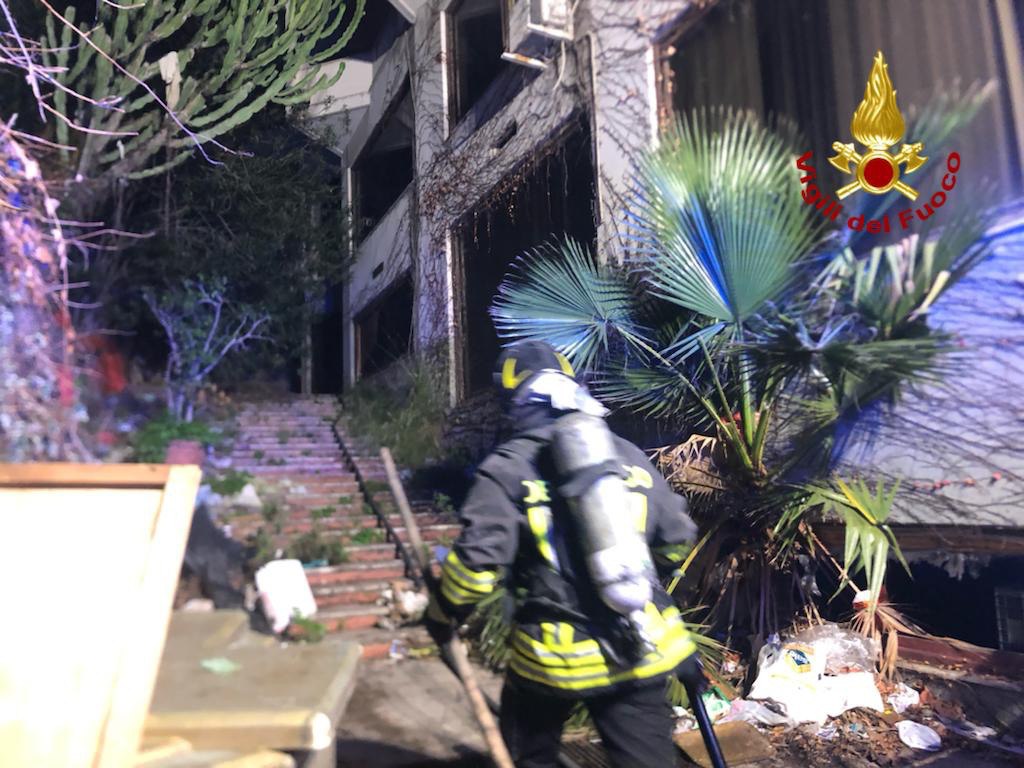 vigili del fuoco messina
