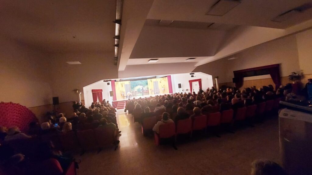Blu Sky Cabaret spettacolo Compagnia San Paolo alla Rotonda
