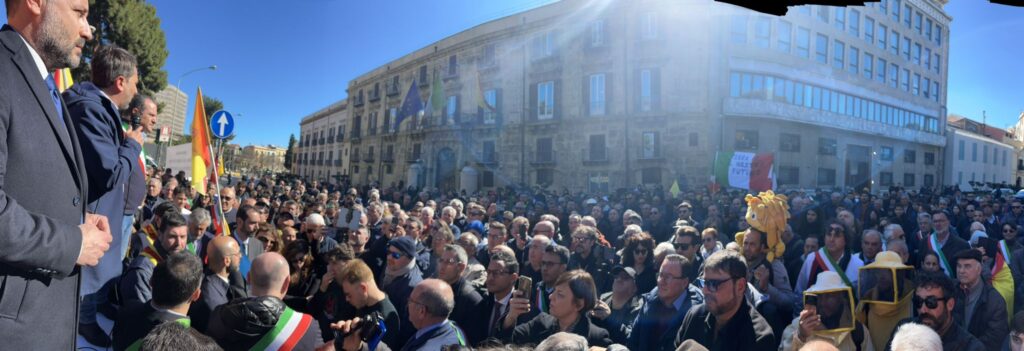 MANIFESTAZIONE trattori palermo