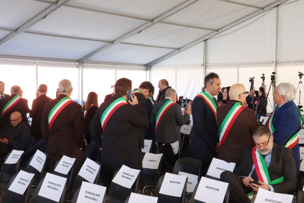 Sindaci in attesa di Meloni