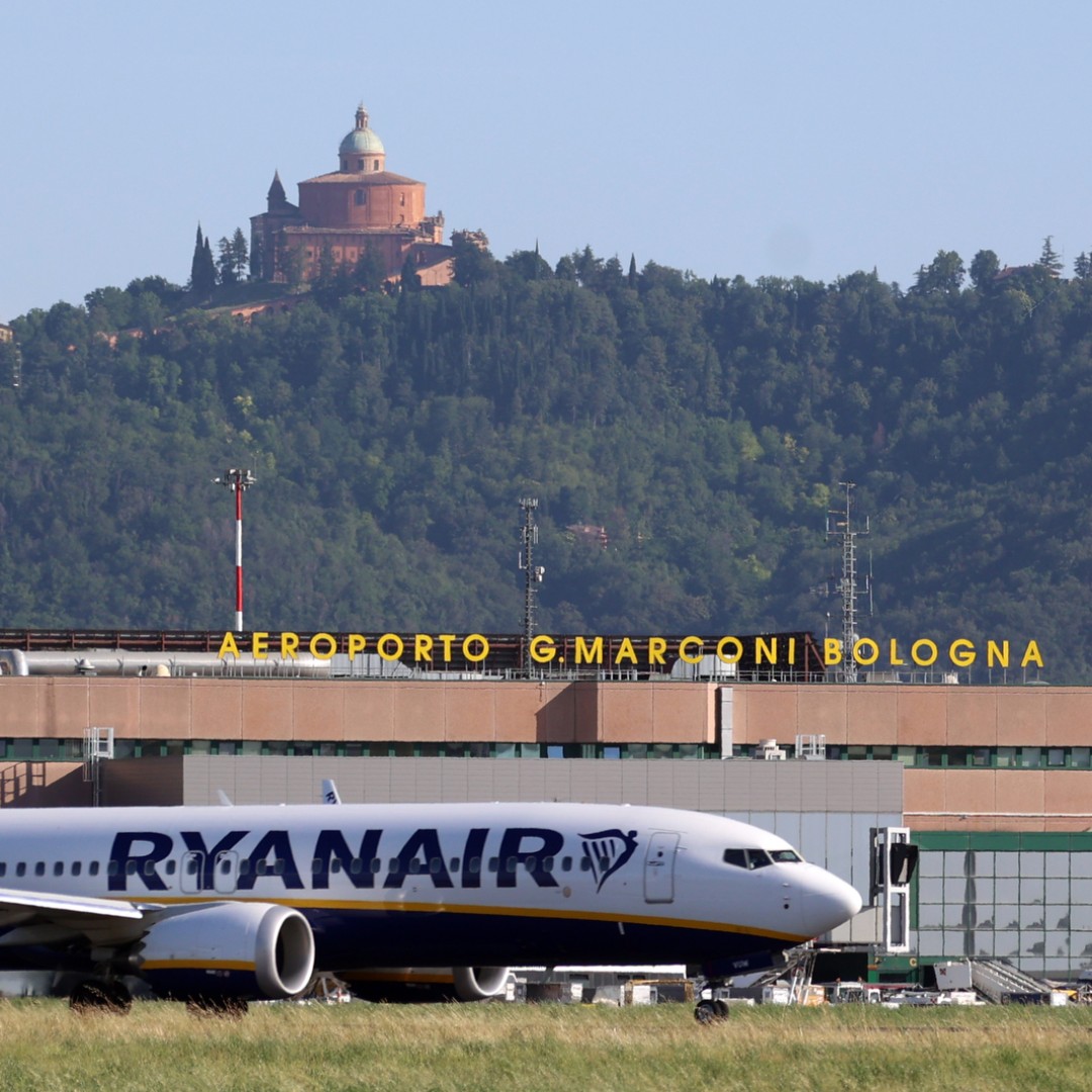 aeroporto marconi bologna