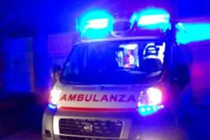 ambulanza di notte