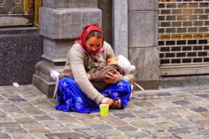 bambini mendicanti