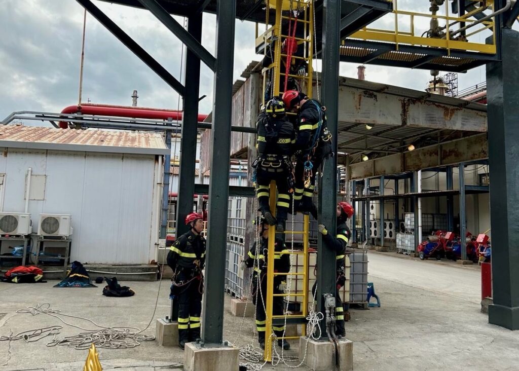 esercitazione vigili fuoco messina