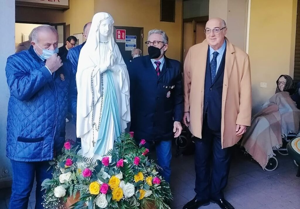 madonna lourdes casa serena messina