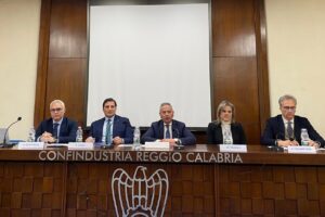 CONFINDUSTRIA “IDENTITÀ CREATIVA E VANTAGGI FISCALI CONNESSI ALLA REGISTRAZIONE DEI MARCHI”