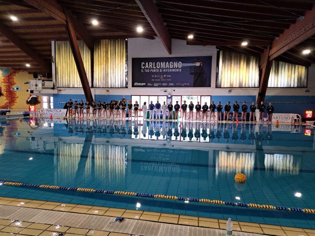 Cosenza pallanuoto femminile