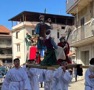 Processione Misteri Cinquefrondi