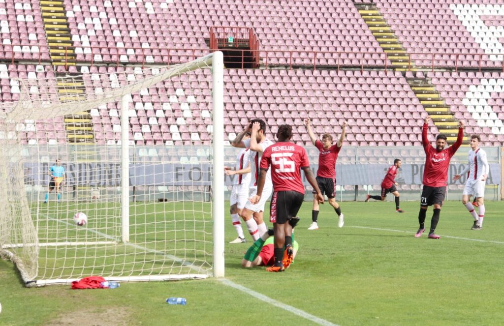 Reggina Fenice Amaranto-Castrovillari
