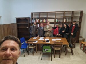 biblioteca comunale cropani